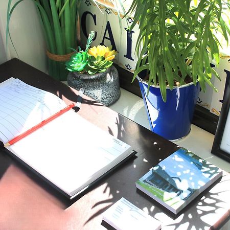 Cairnview Bed And Breakfast Ларн Екстериор снимка