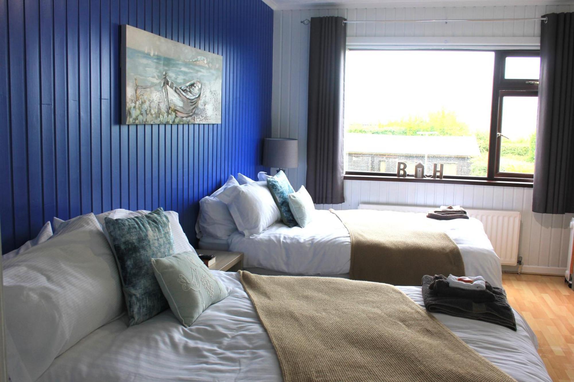 Cairnview Bed And Breakfast Ларн Екстериор снимка