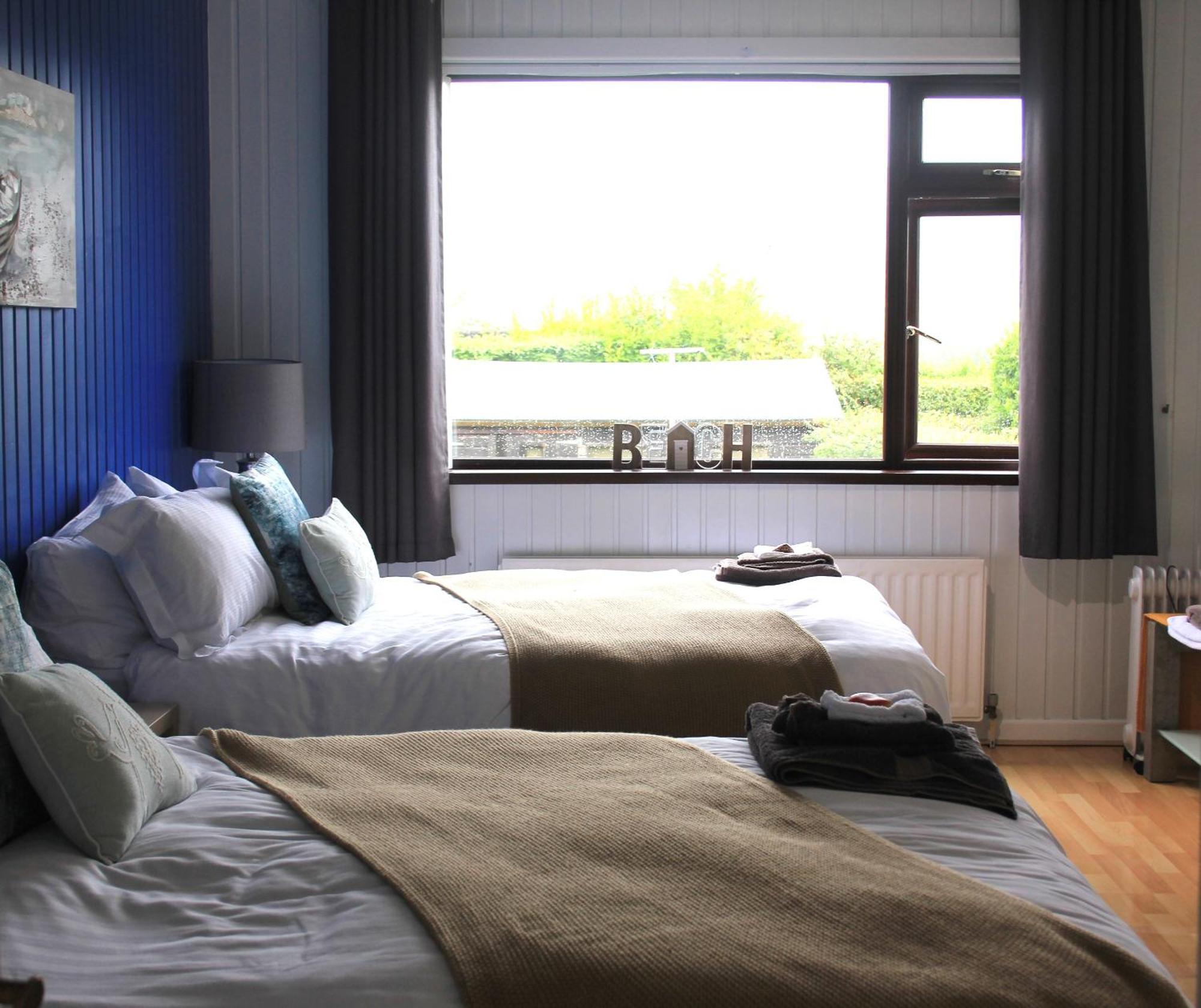 Cairnview Bed And Breakfast Ларн Екстериор снимка