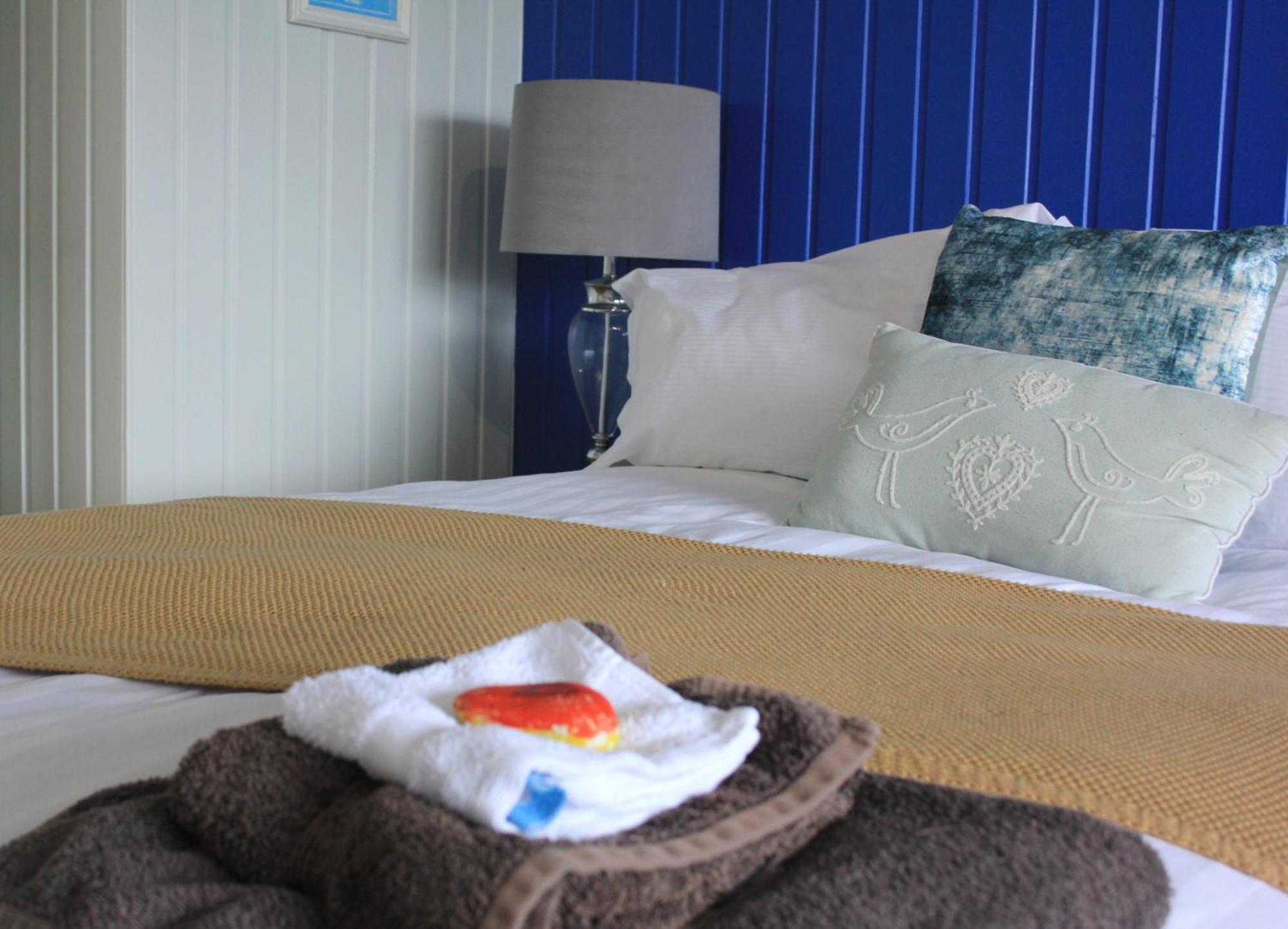 Cairnview Bed And Breakfast Ларн Екстериор снимка