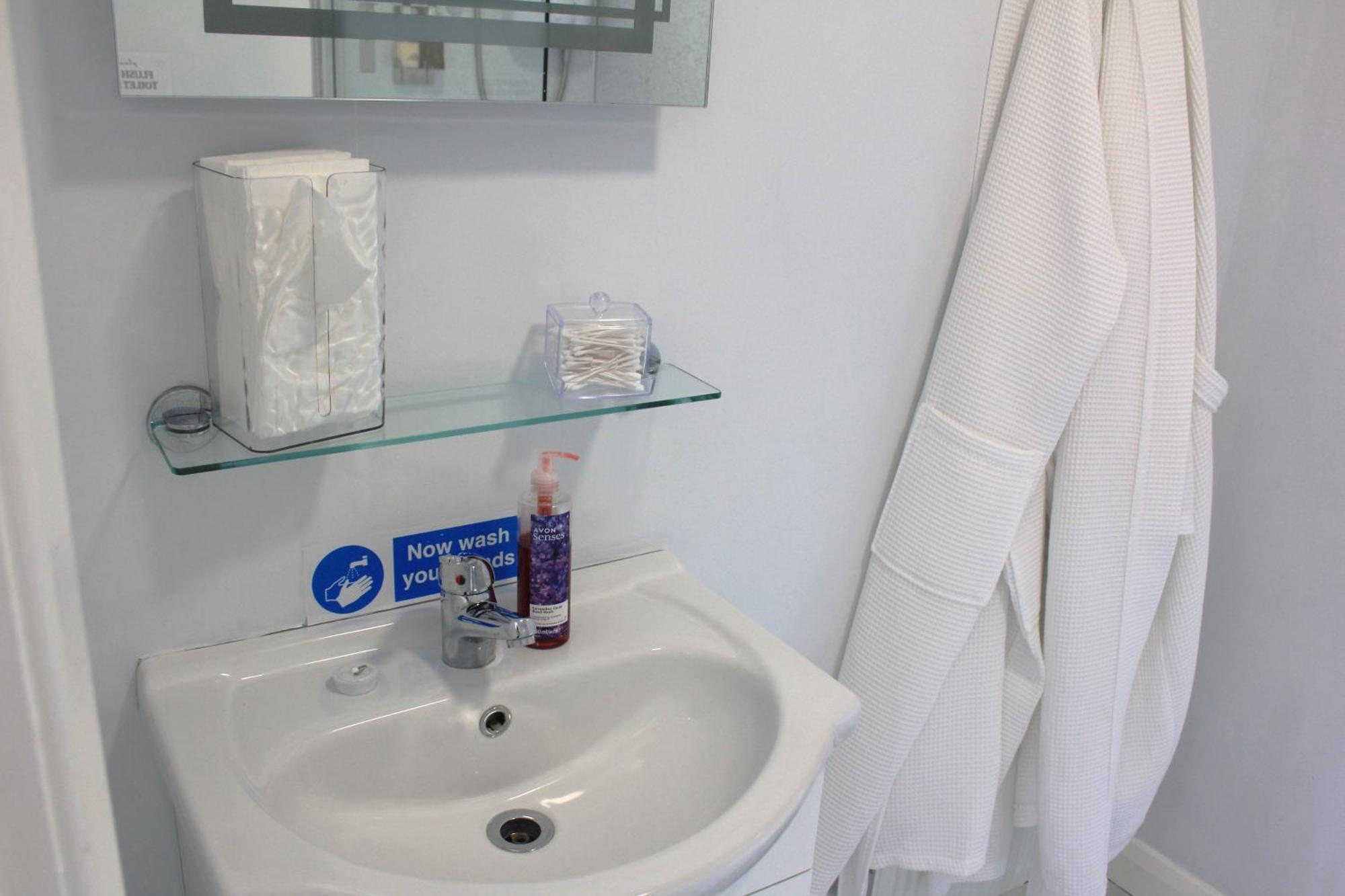 Cairnview Bed And Breakfast Ларн Екстериор снимка