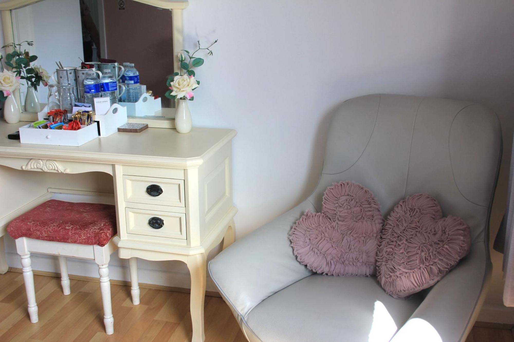 Cairnview Bed And Breakfast Ларн Екстериор снимка